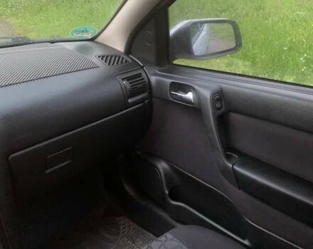 Серый Опель Астра, объемом двигателя 1.6 л и пробегом 308 тыс. км за 3200 $, фото 12 на Automoto.ua