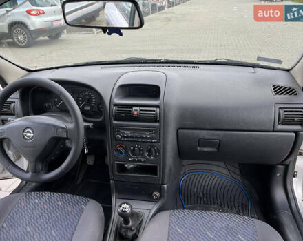 Серый Опель Астра, объемом двигателя 2 л и пробегом 400 тыс. км за 3250 $, фото 17 на Automoto.ua