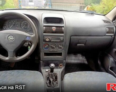 Серый Опель Астра, объемом двигателя 1.4 л и пробегом 340 тыс. км за 2249 $, фото 3 на Automoto.ua