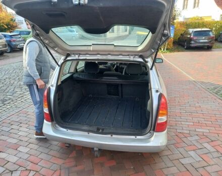 Серый Опель Астра, объемом двигателя 1.8 л и пробегом 329 тыс. км за 3355 $, фото 3 на Automoto.ua