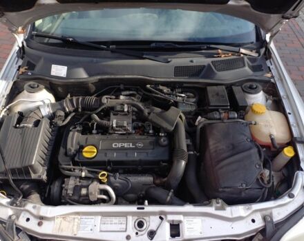 Серый Опель Астра, объемом двигателя 1.8 л и пробегом 329 тыс. км за 3355 $, фото 10 на Automoto.ua