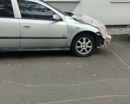 Серый Опель Астра, объемом двигателя 0 л и пробегом 150 тыс. км за 1100 $, фото 3 на Automoto.ua