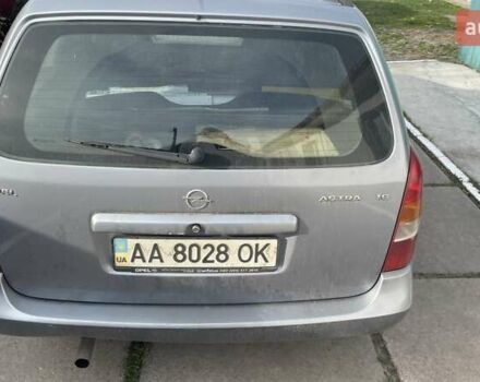 Серый Опель Астра, объемом двигателя 1.6 л и пробегом 190 тыс. км за 3400 $, фото 2 на Automoto.ua