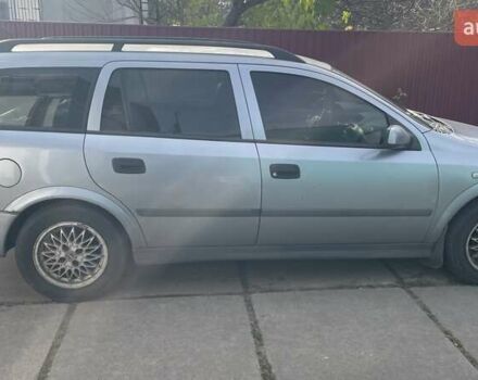 Серый Опель Астра, объемом двигателя 1.6 л и пробегом 190 тыс. км за 3400 $, фото 3 на Automoto.ua