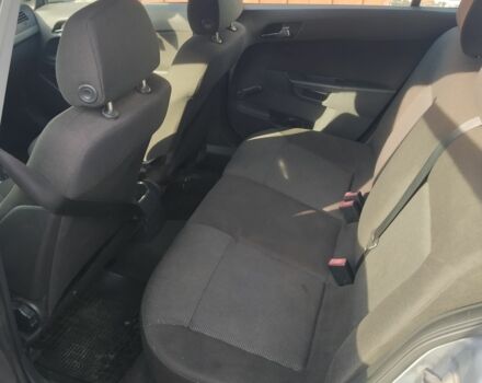 Сірий Опель Астра, об'ємом двигуна 1.7 л та пробігом 300 тис. км за 1450 $, фото 4 на Automoto.ua