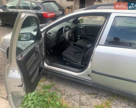 Серый Опель Астра, объемом двигателя 1.6 л и пробегом 242 тыс. км за 3800 $, фото 5 на Automoto.ua