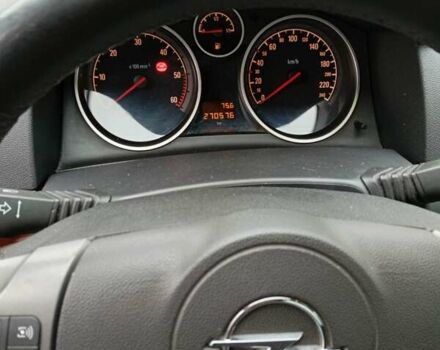 Серый Опель Астра, объемом двигателя 1.7 л и пробегом 270 тыс. км за 4999 $, фото 4 на Automoto.ua