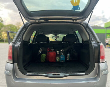 Серый Опель Астра, объемом двигателя 1.6 л и пробегом 236 тыс. км за 4300 $, фото 3 на Automoto.ua