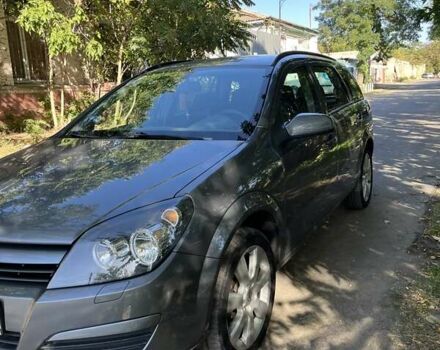 Серый Опель Астра, объемом двигателя 1.6 л и пробегом 310 тыс. км за 5400 $, фото 5 на Automoto.ua