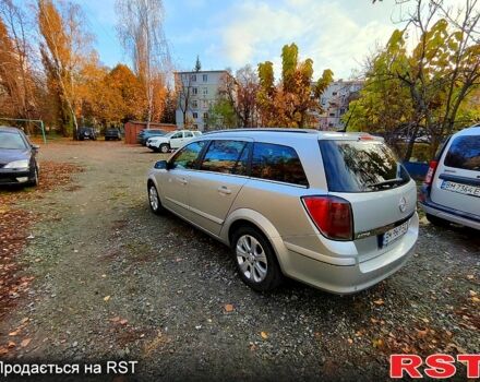 Серый Опель Астра, объемом двигателя 1.7 л и пробегом 260 тыс. км за 4950 $, фото 5 на Automoto.ua