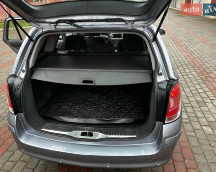 Серый Опель Астра, объемом двигателя 1.6 л и пробегом 226 тыс. км за 4500 $, фото 21 на Automoto.ua