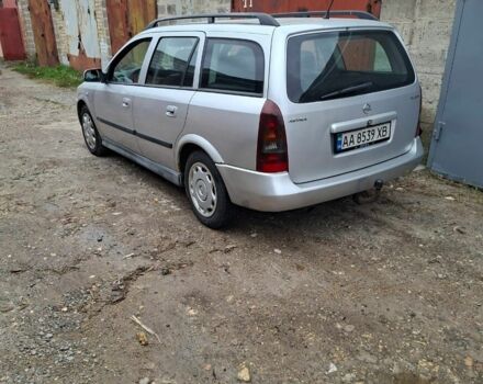 Серый Опель Астра, объемом двигателя 1.7 л и пробегом 310 тыс. км за 3100 $, фото 2 на Automoto.ua