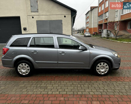 Серый Опель Астра, объемом двигателя 1.6 л и пробегом 226 тыс. км за 4500 $, фото 4 на Automoto.ua