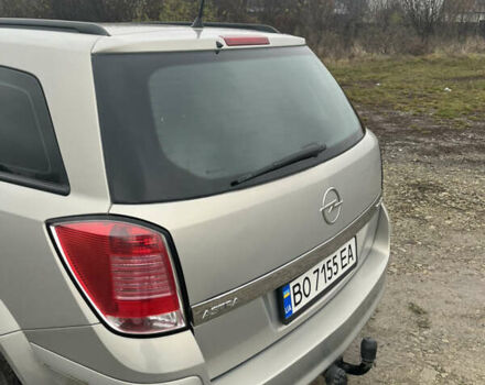 Серый Опель Астра, объемом двигателя 1.6 л и пробегом 242 тыс. км за 4100 $, фото 6 на Automoto.ua