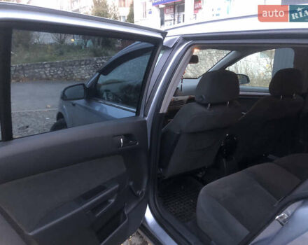 Опель Астра 2004 в Зборов на Automoto.ua Серый Опель Астра, объемом двигателя 1.8 л и пробегом 243 тыс. км за 4450 $, фото 7 на Automoto.ua