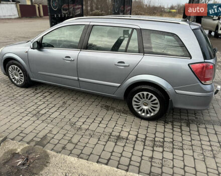 Серый Опель Астра, объемом двигателя 1.6 л и пробегом 250 тыс. км за 4600 $, фото 2 на Automoto.ua