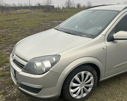 Серый Опель Астра, объемом двигателя 1.6 л и пробегом 242 тыс. км за 4100 $, фото 1 на Automoto.ua