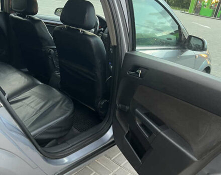 Серый Опель Астра, объемом двигателя 1.6 л и пробегом 236 тыс. км за 4300 $, фото 10 на Automoto.ua