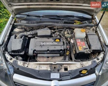 Опель Астра 2004 у Хмельницькому на Automoto.ua Сірий Опель Астра, об'ємом двигуна 1.6 л та пробігом 326 тис. км за 4100 $, фото 3 на Automoto.ua