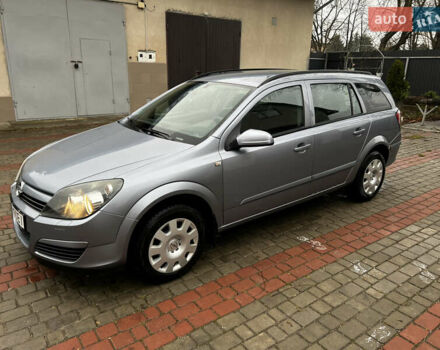 Серый Опель Астра, объемом двигателя 1.6 л и пробегом 226 тыс. км за 4500 $, фото 8 на Automoto.ua