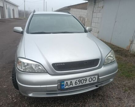 Сірий Опель Астра, об'ємом двигуна 1.6 л та пробігом 200 тис. км за 2500 $, фото 3 на Automoto.ua