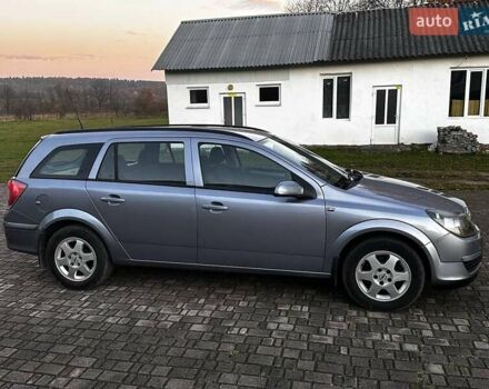 Серый Опель Астра, объемом двигателя 1.6 л и пробегом 251 тыс. км за 4750 $, фото 11 на Automoto.ua