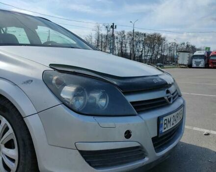 Серый Опель Астра, объемом двигателя 1.7 л и пробегом 308 тыс. км за 4100 $, фото 11 на Automoto.ua