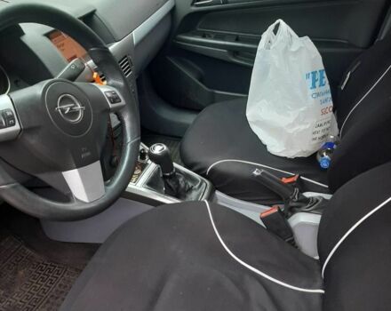 Сірий Опель Астра, об'ємом двигуна 1.7 л та пробігом 350 тис. км за 3600 $, фото 3 на Automoto.ua