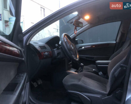 Опель Астра 2004 в Зборов на Automoto.ua Серый Опель Астра, объемом двигателя 1.8 л и пробегом 243 тыс. км за 4450 $, фото 13 на Automoto.ua