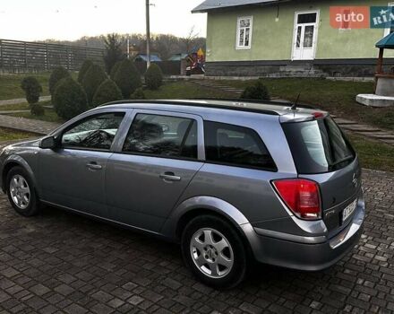 Серый Опель Астра, объемом двигателя 1.6 л и пробегом 251 тыс. км за 4750 $, фото 4 на Automoto.ua