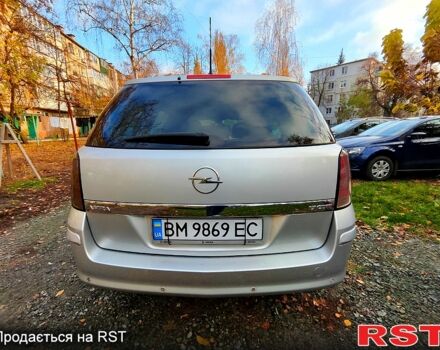 Серый Опель Астра, объемом двигателя 1.7 л и пробегом 260 тыс. км за 4950 $, фото 4 на Automoto.ua