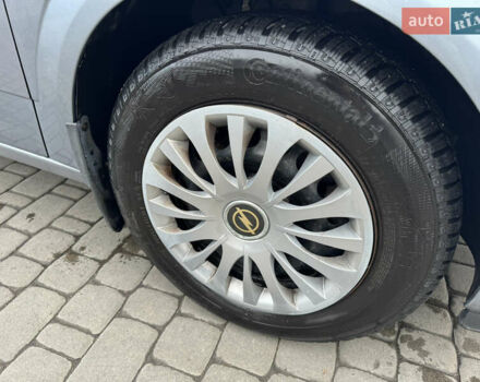 Серый Опель Астра, объемом двигателя 1.6 л и пробегом 250 тыс. км за 4600 $, фото 33 на Automoto.ua