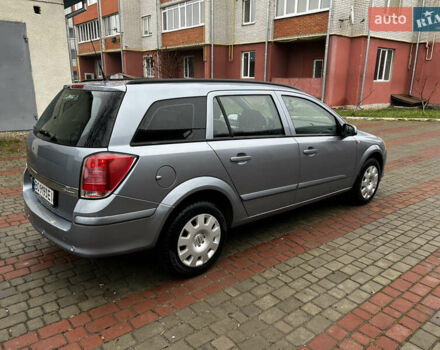 Серый Опель Астра, объемом двигателя 1.6 л и пробегом 226 тыс. км за 4500 $, фото 5 на Automoto.ua