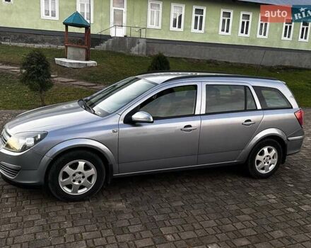 Серый Опель Астра, объемом двигателя 1.6 л и пробегом 251 тыс. км за 4750 $, фото 5 на Automoto.ua