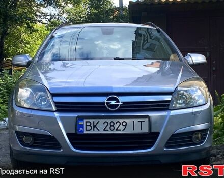 Сірий Опель Астра, об'ємом двигуна 1.6 л та пробігом 243 тис. км за 4800 $, фото 9 на Automoto.ua