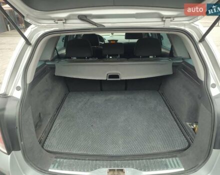 Серый Опель Астра, объемом двигателя 1.6 л и пробегом 281 тыс. км за 4500 $, фото 3 на Automoto.ua