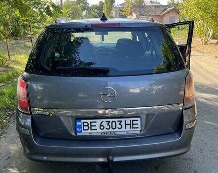 Серый Опель Астра, объемом двигателя 1.6 л и пробегом 310 тыс. км за 5400 $, фото 3 на Automoto.ua