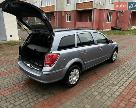 Серый Опель Астра, объемом двигателя 1.6 л и пробегом 226 тыс. км за 4500 $, фото 22 на Automoto.ua