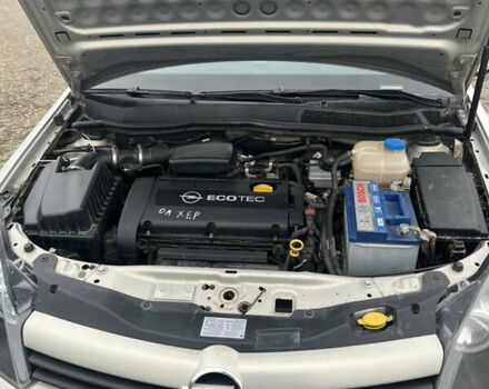 Серый Опель Астра, объемом двигателя 1.6 л и пробегом 242 тыс. км за 4100 $, фото 34 на Automoto.ua