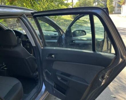 Серый Опель Астра, объемом двигателя 1.6 л и пробегом 310 тыс. км за 5400 $, фото 6 на Automoto.ua