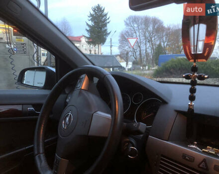 Опель Астра 2004 в Зборов на Automoto.ua Серый Опель Астра, объемом двигателя 1.8 л и пробегом 243 тыс. км за 4450 $, фото 21 на Automoto.ua