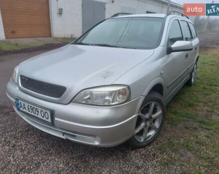 Серый Опель Астра, объемом двигателя 1.6 л и пробегом 200 тыс. км за 2500 $, фото 2 на Automoto.ua