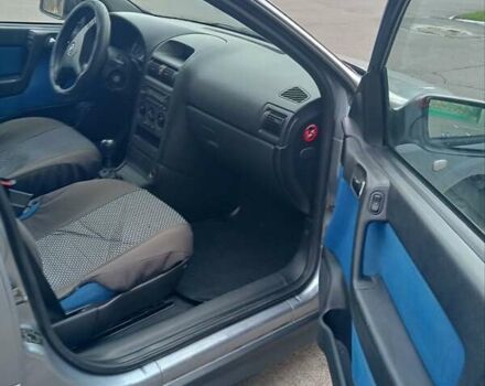 Серый Опель Астра, объемом двигателя 2 л и пробегом 332 тыс. км за 3500 $, фото 7 на Automoto.ua