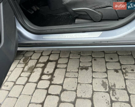 Серый Опель Астра, объемом двигателя 1.6 л и пробегом 250 тыс. км за 4600 $, фото 28 на Automoto.ua