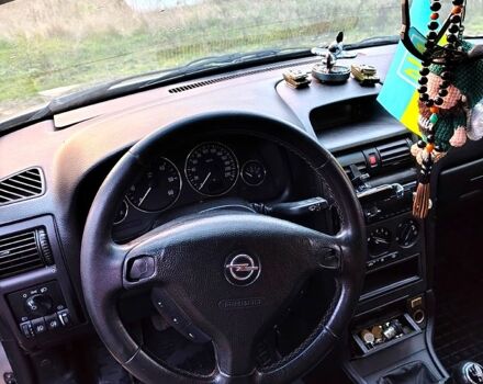 Серый Опель Астра, объемом двигателя 1.7 л и пробегом 345 тыс. км за 3500 $, фото 1 на Automoto.ua