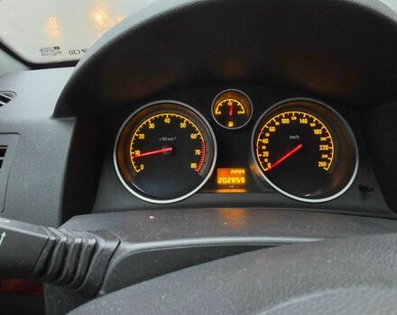 Сірий Опель Астра, об'ємом двигуна 1.6 л та пробігом 204 тис. км за 4700 $, фото 10 на Automoto.ua