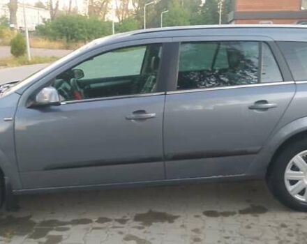 Сірий Опель Астра, об'ємом двигуна 1.91 л та пробігом 400 тис. км за 3500 $, фото 4 на Automoto.ua