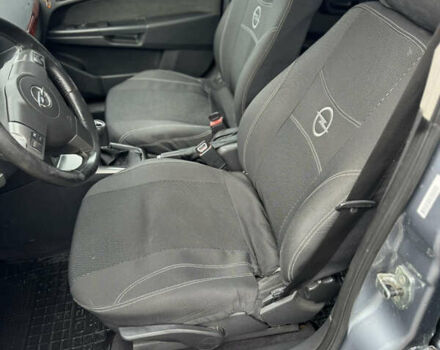 Серый Опель Астра, объемом двигателя 1.6 л и пробегом 250 тыс. км за 4600 $, фото 13 на Automoto.ua