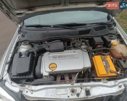 Серый Опель Астра, объемом двигателя 1.6 л и пробегом 200 тыс. км за 2500 $, фото 8 на Automoto.ua