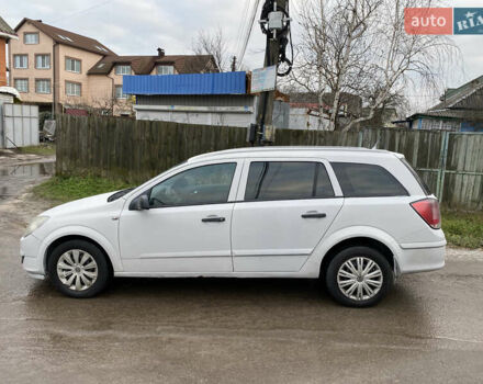 Серый Опель Астра, объемом двигателя 1.4 л и пробегом 410 тыс. км за 3700 $, фото 4 на Automoto.ua